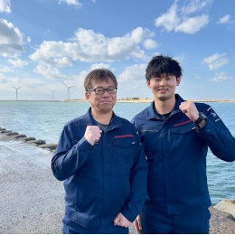海を目の前に、働きながらリフレッシュできる瞬間もあります！