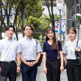子育て中の社員も多数活躍中！柔軟に働ける環境をご用意しています。