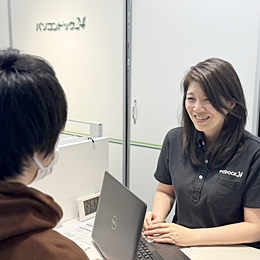 まずは修理の受付からしっかり学んでいただきます。わからないことはフォローするので安心してくださいね。