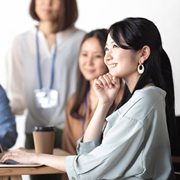 社員同士のコミュニケーションを大切にしながら、日々業務に取り組んでいます。