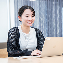 経営判断に直結するKPI資料や案件表をまとめる経験を通じて、経営に貢献するやりがいを実感できます！