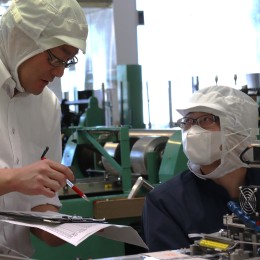 生産管理は工場との連携が重要となります。優しい社員ばかりなのでご安心ください！