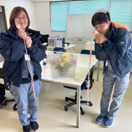 不安なことがあれば何でも相談してください！仲間と一緒に楽しく働いていきましょう。