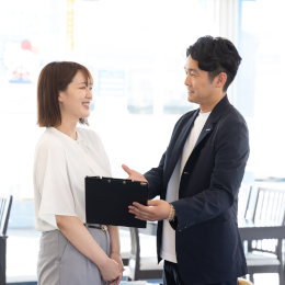 上司や先輩へ気軽に相談ができるなど、フラットな関係性も魅力！部署や拠点の垣根を超えた交流もあります。