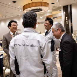 社内やグループ間での交流も活発！20代～50代まで幅広い年代の社員が活躍しています。