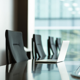 会社の中枢に近い場所で、経営の基礎を学ぶことができます。