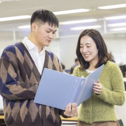 出張の組み方やスケジュール管理もとにかく自由。だからこそ大切なのは「自己管理能力」です。
