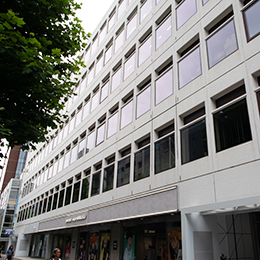 総合職・販売・営業（完全未経験・大歓迎）
