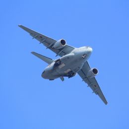 航空自衛隊が保有する輸送機C-2のタイヤが格納されるカバーも当社製！レアな技術を身につけられます◎