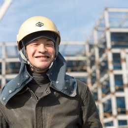 経験は一切不問。高度な溶接技能をイチから学び、自らの腕で稼げる人になっていきませんか？