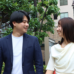 平均年齢は28歳。フレッシュな環境で支え合いながら日々の業務に取り組んでいます！