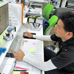 人と話すことが好きな方であれば、経験は一切不問。実際に、今活躍中の先輩はみんな未経験スタートです。