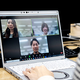 各支社のアウトソーシング事業部のコアメンバーの募集ですが、慣れるまでは東京メンバーがフォローします◎