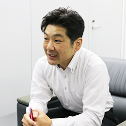 本部の社員も、警備スタッフを全力でサポートします。気になることがあれば、遠慮なく相談してください！