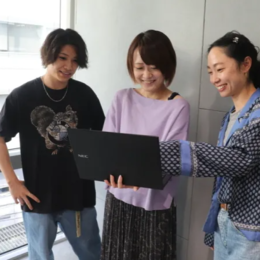先輩社員からノウハウを直接レクチャー。すぐに吸収してスキルアップできる環境です！