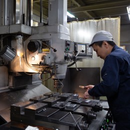業務に関連する資格取得を徹底的にサポートし、社員の成長を全力でバックアップ！