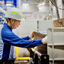 先輩社員が丁寧にサポートしますので、ゼロから製造業でチャレンジことができます。