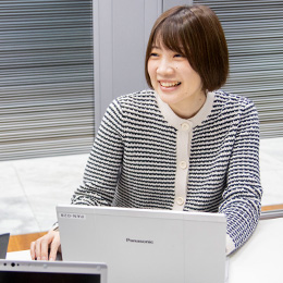 【採用実務経験者歓迎】ですが、一番重要視しているのは、コミュニケーションスキルや柔軟な対応力です◎