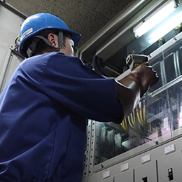 他業種からの転職者多数。未経験でも数年後には、数年後には設備管理のプロフェッショナルに！