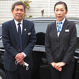 朝夕の送迎や外出時の対応以外はお客様先や営業所で休憩待機。メリハリがあるので気持ちに余裕が持てます◎