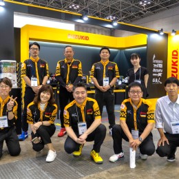 社員同士のコミュニケーションが活発な環境。意見が通りやすく、社員のチャレンジ精神を大切にしています。