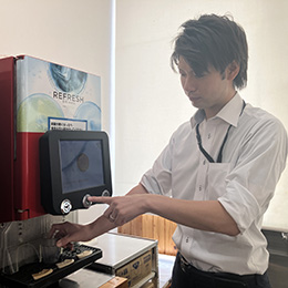 無料のドリンクサーバーは、社員に好評な福利厚生のひとつです♪