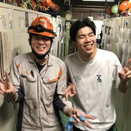 社員同士の仲が良いのも当社の特長。チームワークがクオリティの高い製品につながります。