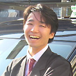 「新卒入社です。優しい先輩が多くて何でも聞ける風土です◎」