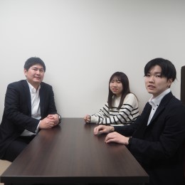 仕事はチームで連携しながら進めるスタイル。相談しやすい雰囲気の中、安心してスキルアップしていけます。