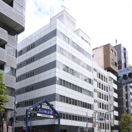 決められたことをこなすのではなく、問題点や課題点を見つけ出すことも大切な業務のひとつです。