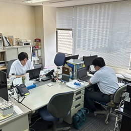 いわゆる「中小企業」と呼ばれる規模ながら、事業における広い視野は、日本だけにとどまりません。