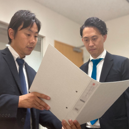 必ず2～3名のチームコンサルティングを行っているので、困ったことがあればすぐに周りを頼れます！