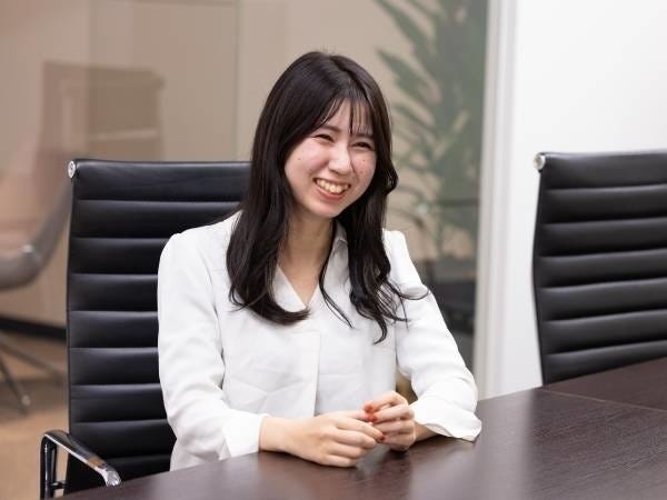 現場へデビューした後は、労務専任のスタッフによるサポートも受けられます。現場での働き方や残業時間で困ったことがあれば、気軽にご相談ください。