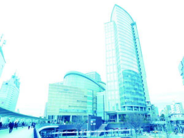 川崎駅徒歩3分の立地となります。