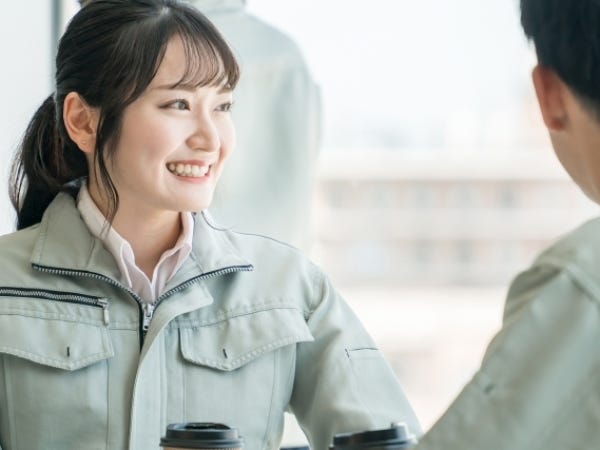 【20～30代活躍中】大手で働く仕分け作業スタッフ（日勤 土日祝休み）/sen200423-T