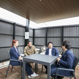 部署関わらず、コミュニケーションを取り合うのが当社の社風です！