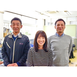 幅広い年代のスタッフ活躍中！定着率も良好で5年・10年と勤める人も多数！