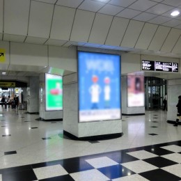 日常の中で「毎日見かける」「何気なく見ている」交通広告を取り扱うからこそ味わえる面白さがあります。