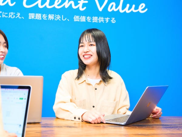 『頼られる存在』にあなたもなってみる？【ヘルプデスク】「ありがとう」が聞ける毎日へ ー