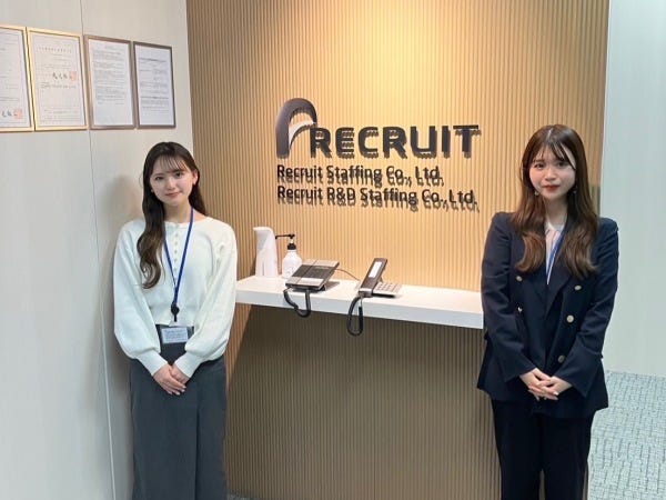 中途入社者の割合は50％以上。年齢層は幅広く、20代の管理職や女性の管理職も数多くいます。