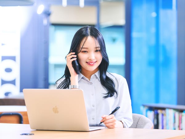 『頼られる存在』にあなたもなってみる？【ヘルプデスク】「ありがとう」が聞ける毎日へ ー