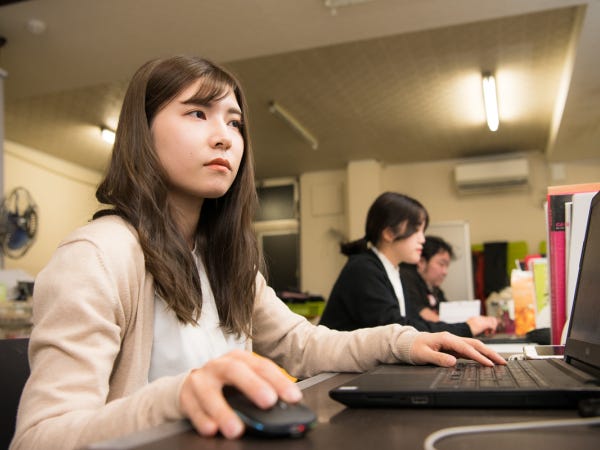  展示会・ライブなど多様なイベントの“裏側”を支える仕事！