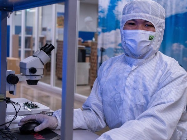 経験は少ない。でも「モノづくりが好き」「プライベートも充実させたい」といった理由で入社した先輩も多数活躍しています！