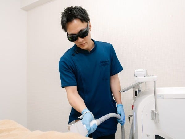 夜勤 体力勝負に終止符を。美容医療看護師としてキャリアアップ エミナルクリニックメンズ札幌院