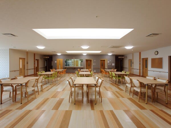 ☆午後パート☆厨房スタッフ募集！食べる喜びを届けることで入居者さんの”いきいき”した生活を支える仕事