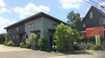会社は木や花に囲まれていて、季節を感じることができます