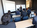 事業を進捗させるための仕事をしていただきます。