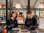 店舗運営スタッフ・接客（シフト相談OK・高校生OK）